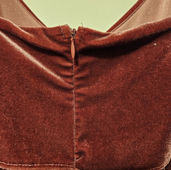 Jack by BB Dakota Party Velvet Jumpsuit in Fig , Size M Revolve romper velour - Picture 7 of 9